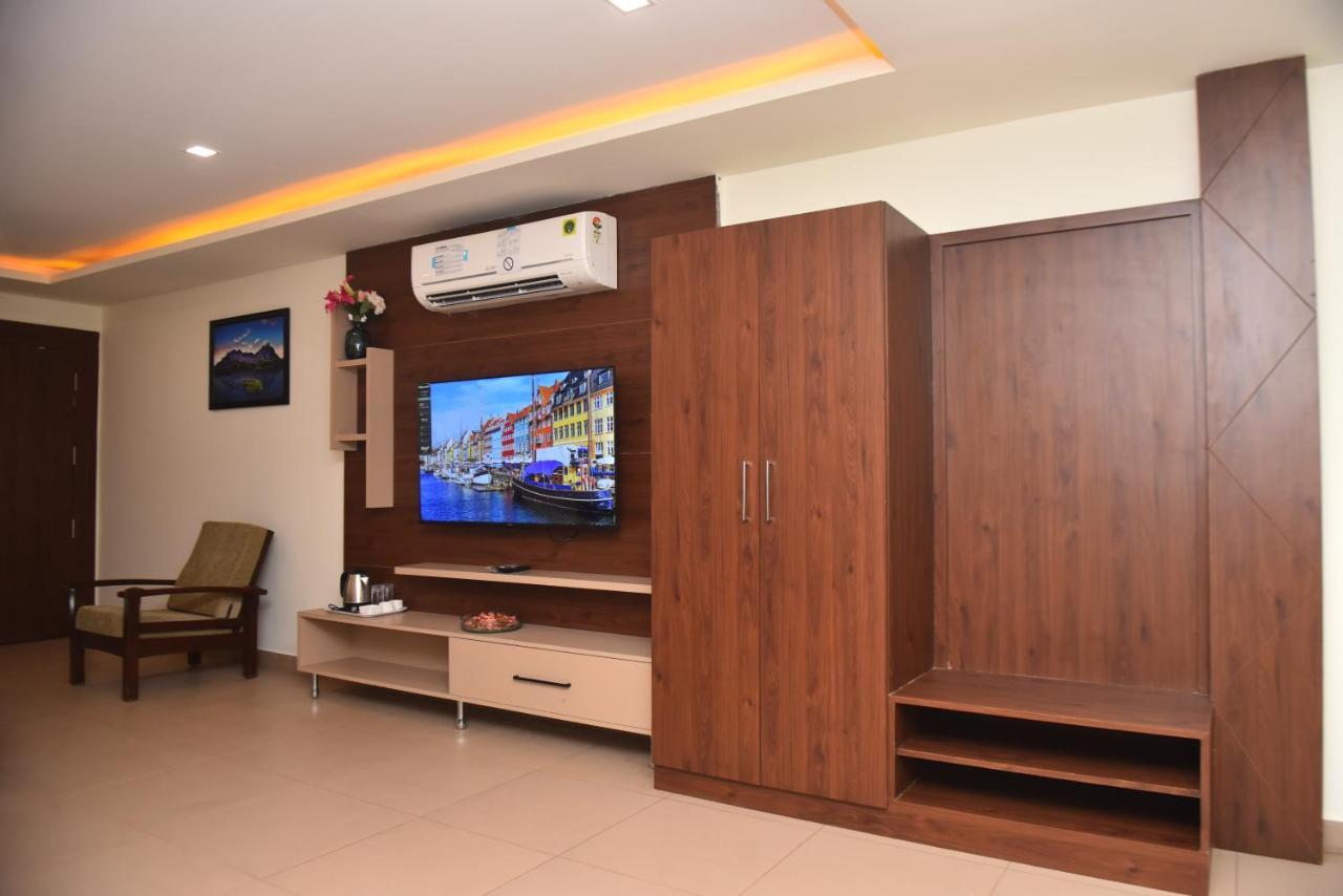 M R Residency Dharwad. Apartman Kültér fotó