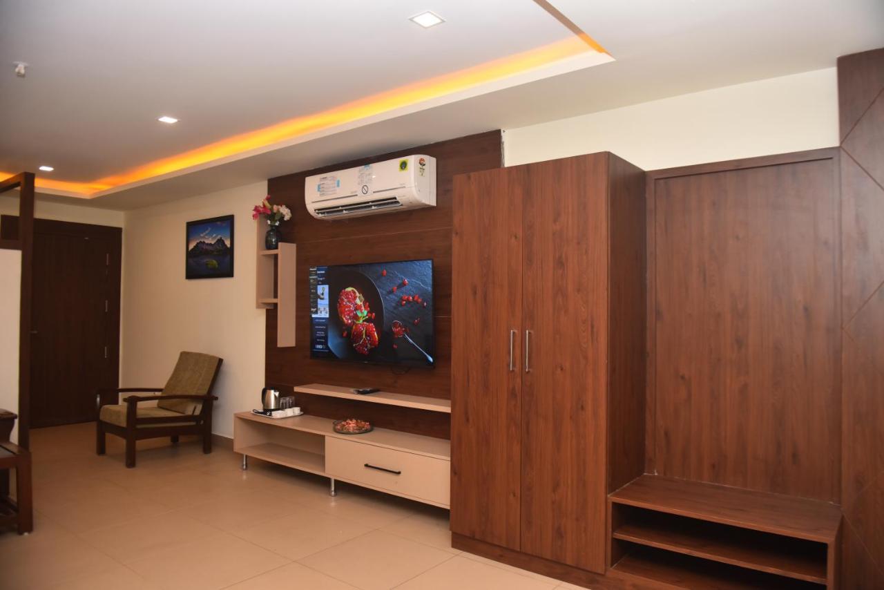 M R Residency Dharwad. Apartman Kültér fotó
