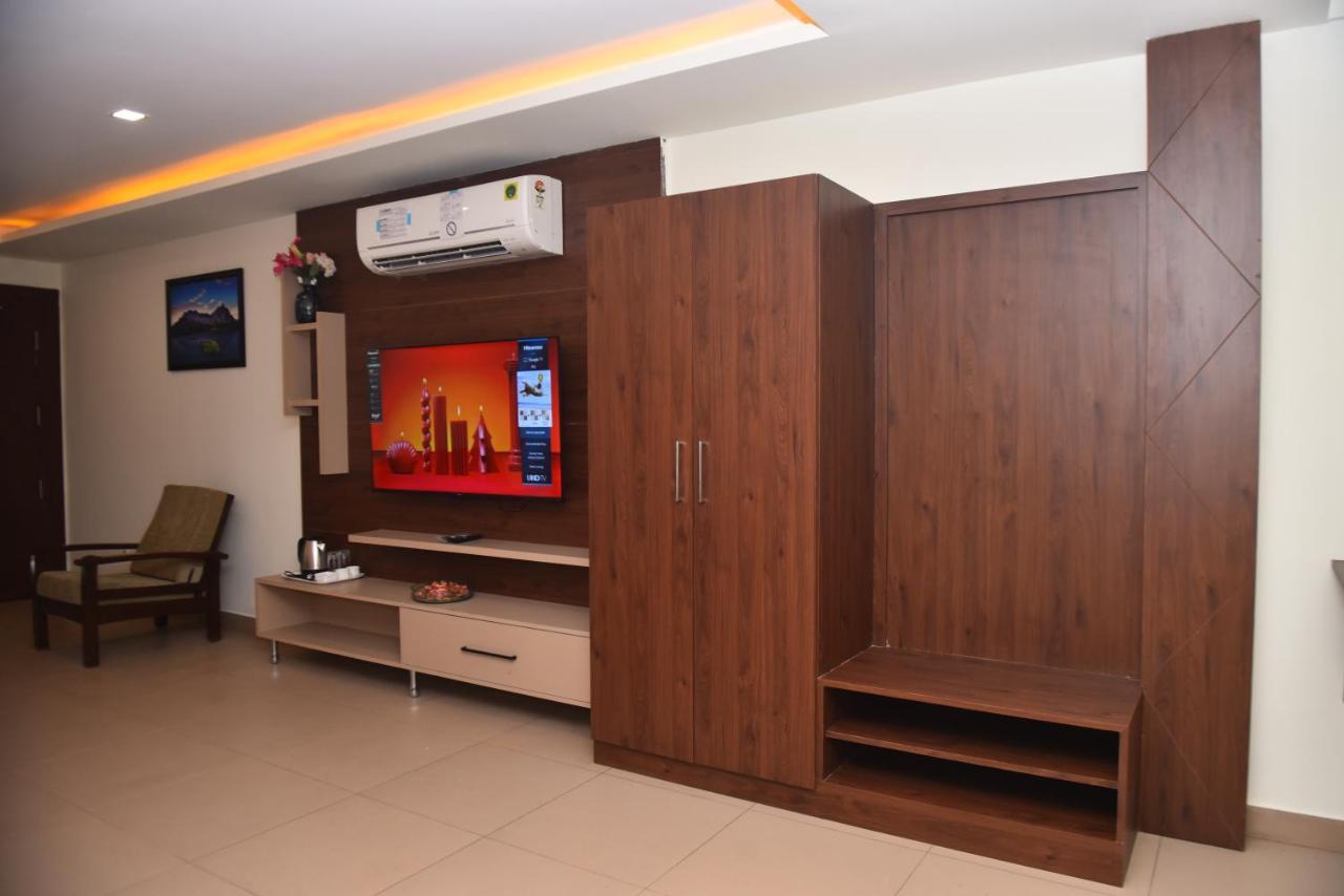M R Residency Dharwad. Apartman Kültér fotó