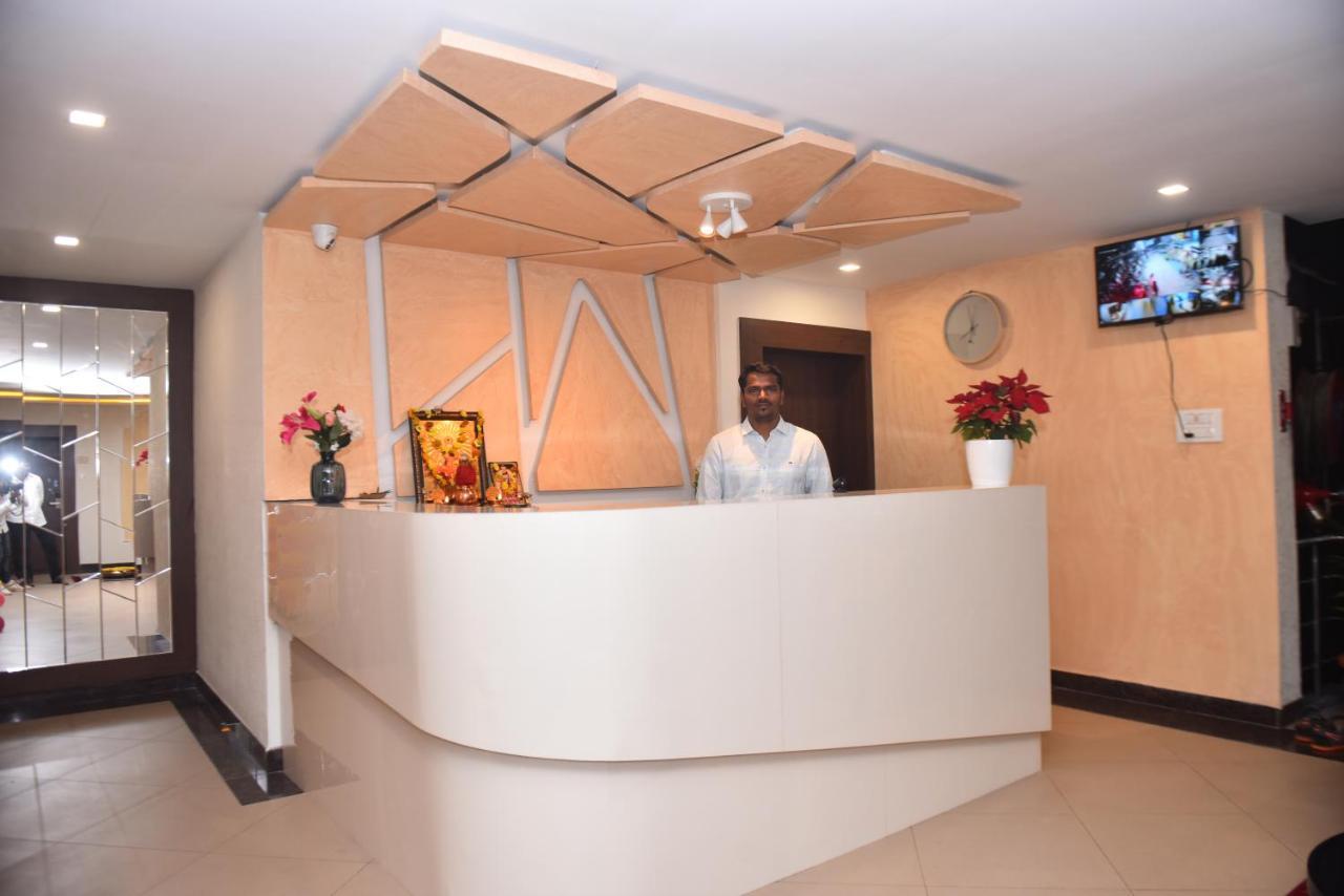 M R Residency Dharwad. Apartman Kültér fotó
