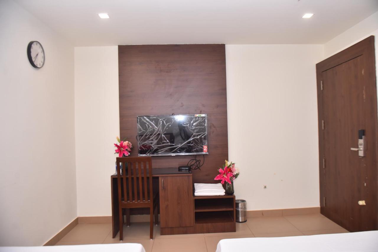 M R Residency Dharwad. Apartman Kültér fotó