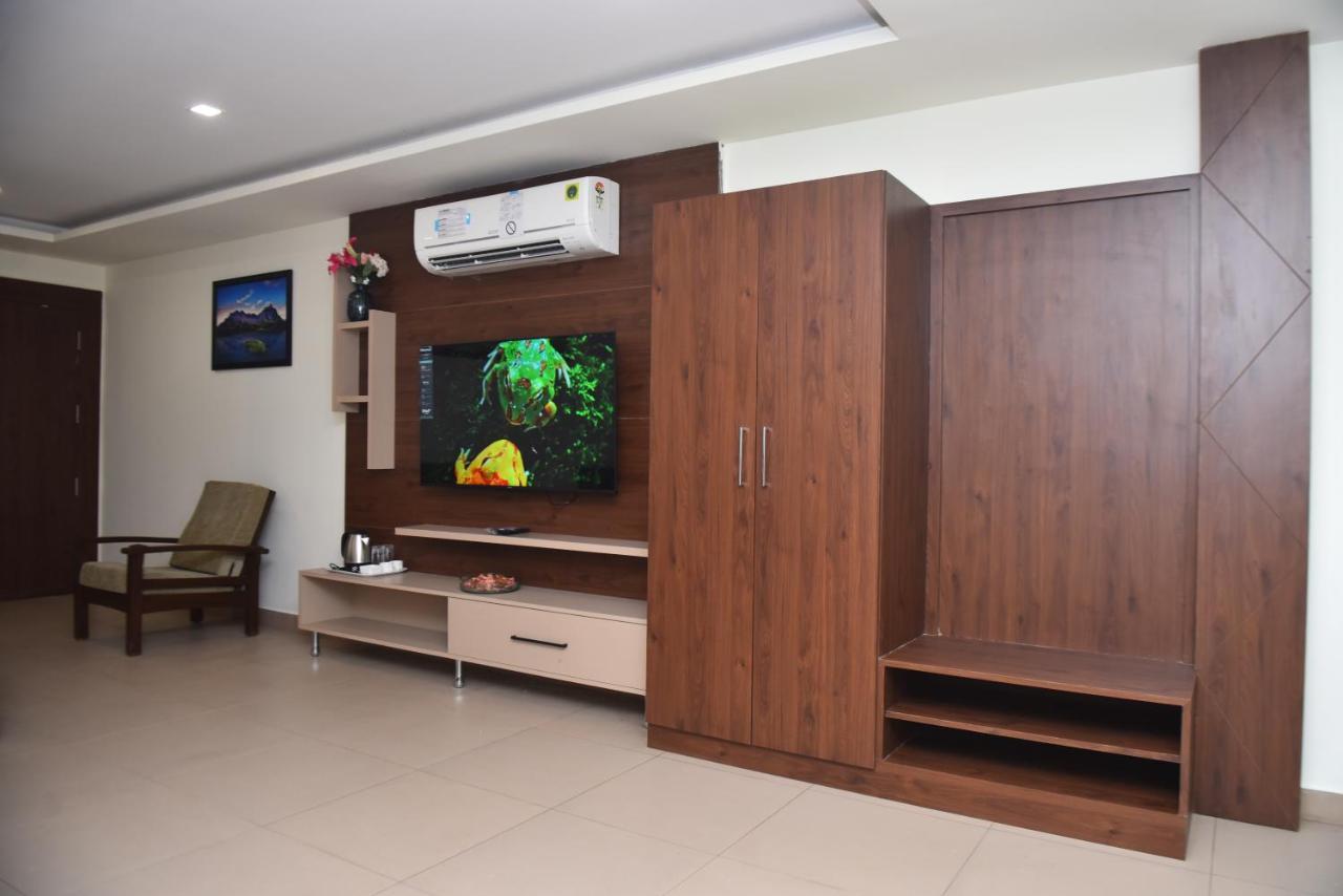 M R Residency Dharwad. Apartman Kültér fotó