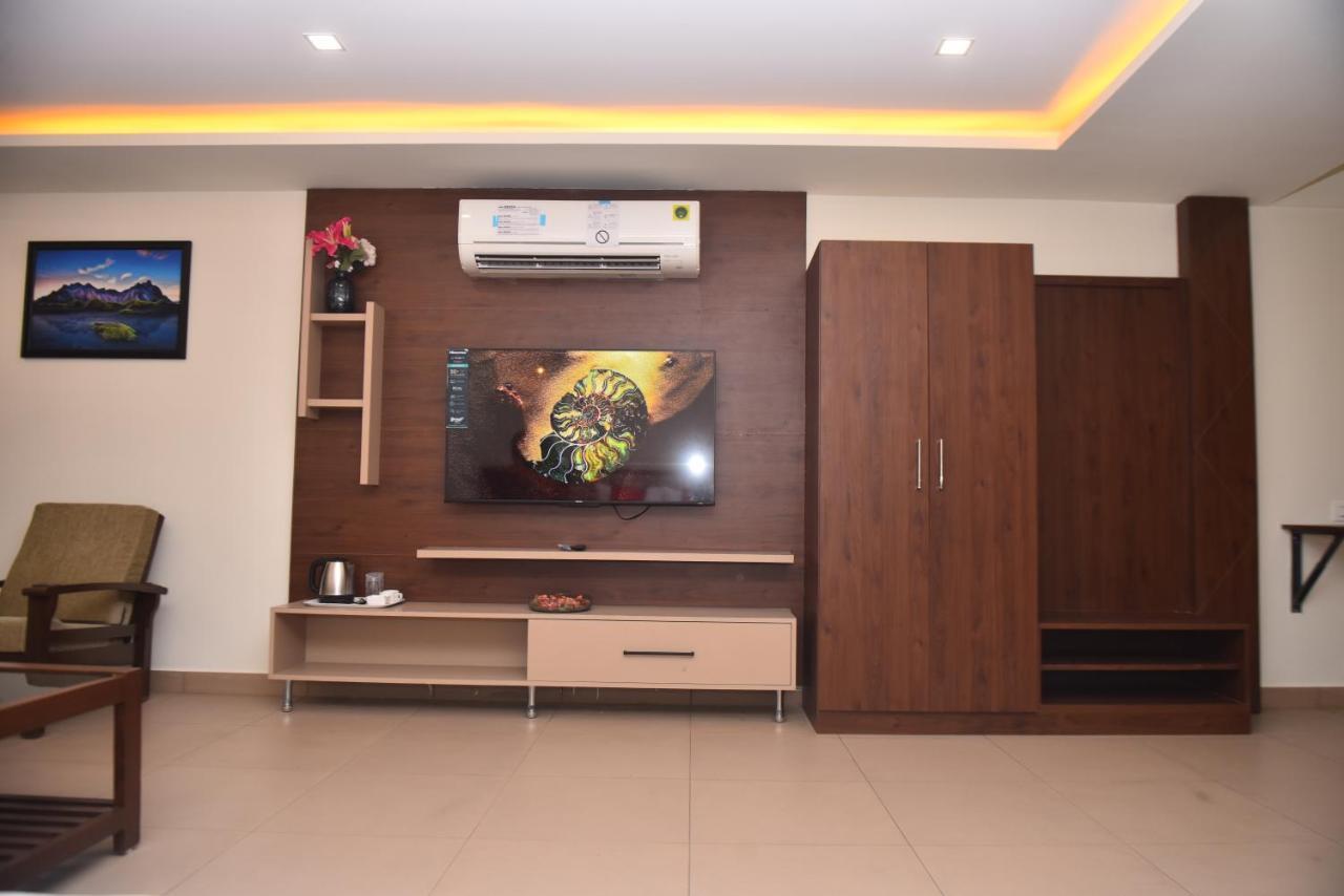 M R Residency Dharwad. Apartman Kültér fotó